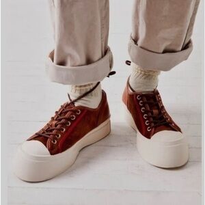 MUTMA Allegra Sneakers SIZE 38 NWT y2k boho J